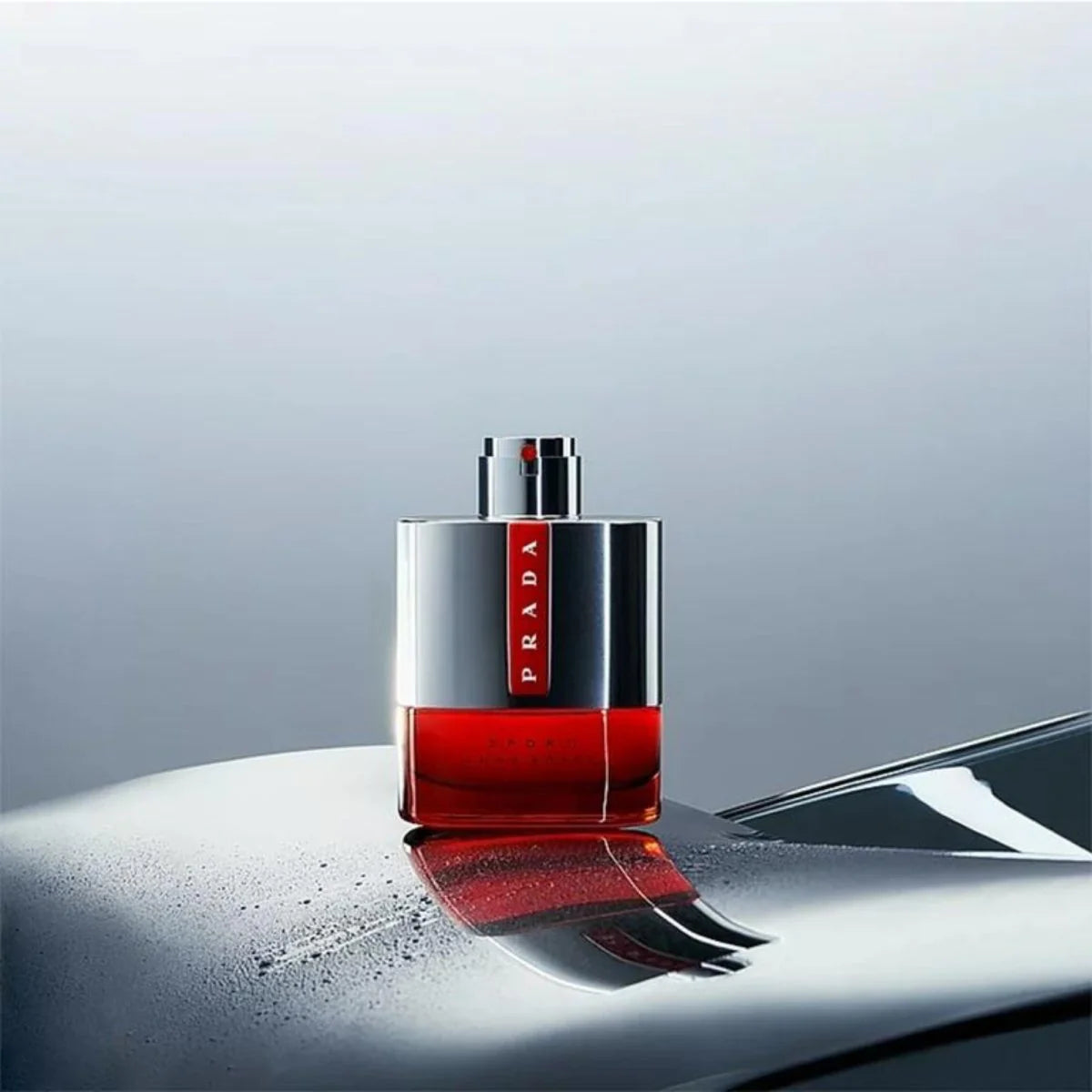 Prada Luna Rossa Sport